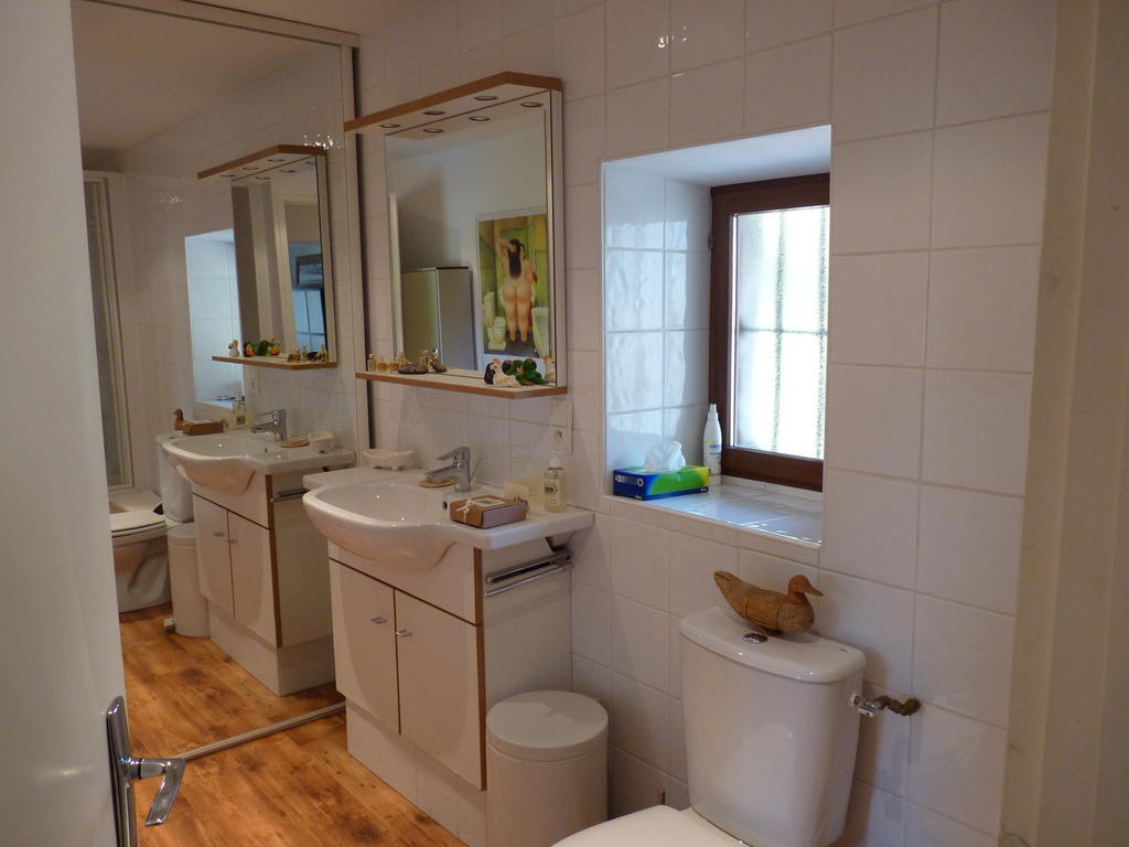 Domaine de la Safranière - Chambre d'hote Saint-Léger Chambre photo